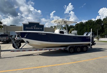 2000 Regulator 26 Boat